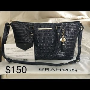 New Brahmin purse with bag and authenticity card